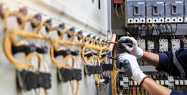 Professional Electrician technician working in Marengo, IL